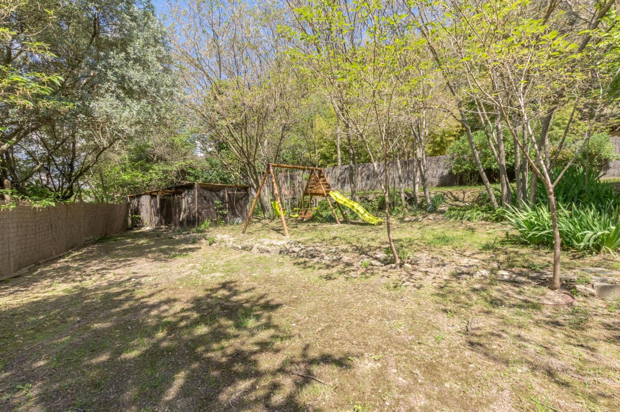 Maison Avec Piscine Location De Vacances Ferme Pedagogique Du Dolmen Le Pouget Экстерьер фото